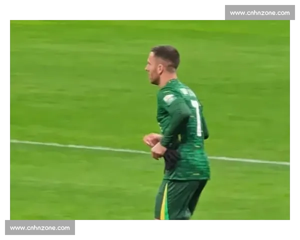 归化后身价微跌仍居榜首！塞尔吉尼奥稳坐中国男足第一国脚